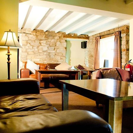 Beansheaf Hotel مالتون المظهر الخارجي الصورة