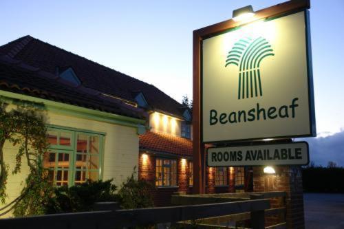 Beansheaf Hotel مالتون المظهر الخارجي الصورة