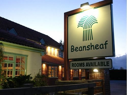 Beansheaf Hotel مالتون المظهر الخارجي الصورة